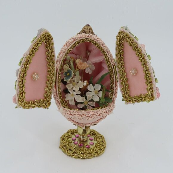 Vintage Handmade Embellished Real Egg Pink Painted Faux Flowers Pedestal Stand - Picture 16 of 16